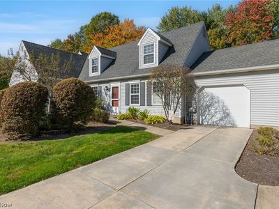 75 Dover Place Ln