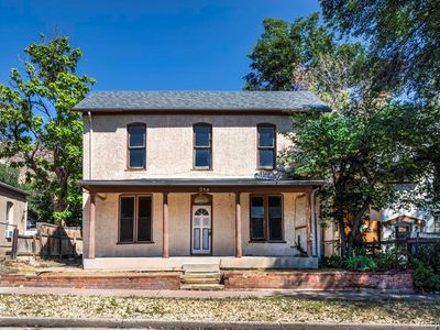 219 Greenwood Avenue