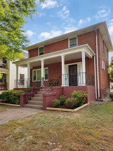 2804 Edgewood Ave