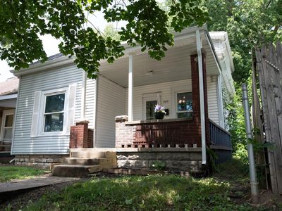 380 E Main St