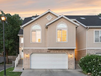 5037 S Cotton Tree Ln