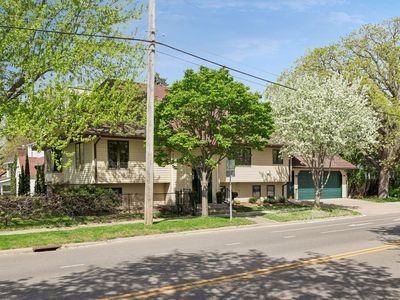 707 Hamline Ave S