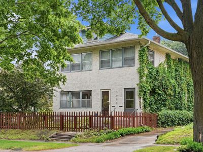1900 Buchanan St NE