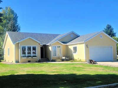128 Spur Dr
