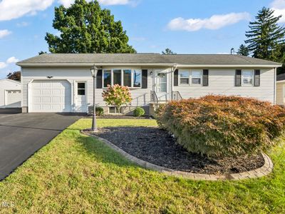 40 Ahl Avenue