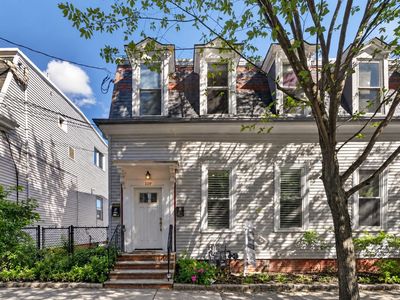 119 Heath St #1
