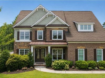 Property at 940 Lake Charles Dr, Roswell, GA