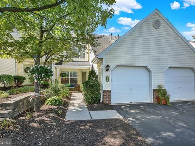 109 Hickory Ln