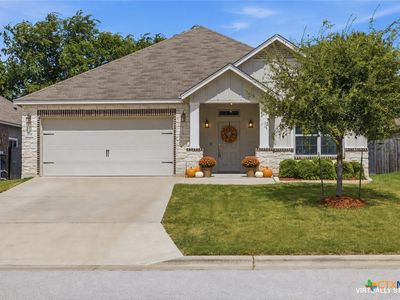 1104 Pinwheel Dr