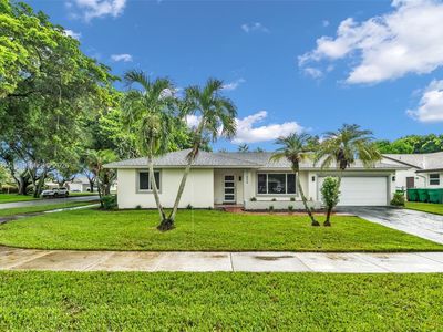 Property at 11804 SW 54th St, Cooper City, FL