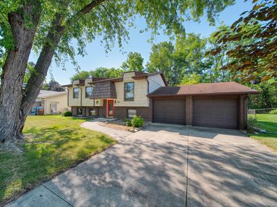 Property at 326 E Franklin St, Clinton, MI