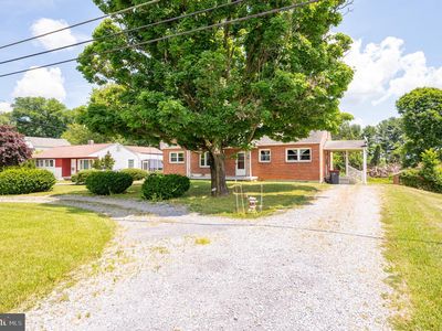 6073 Lord Fairfax Hwy