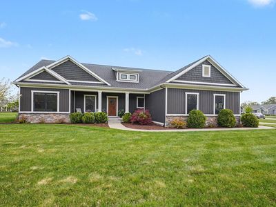 4001 Fox Woods Rd