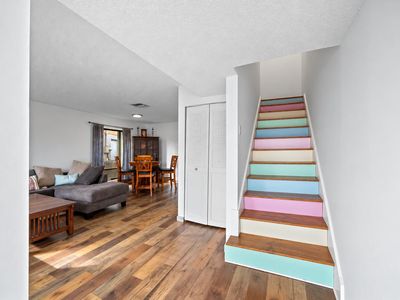 310 Sandtree Drive