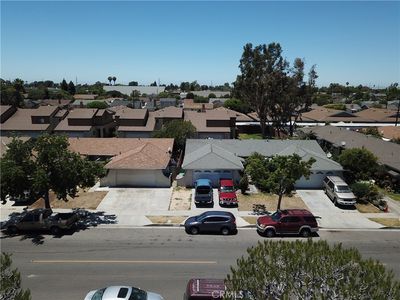 2171 Pomona Ave