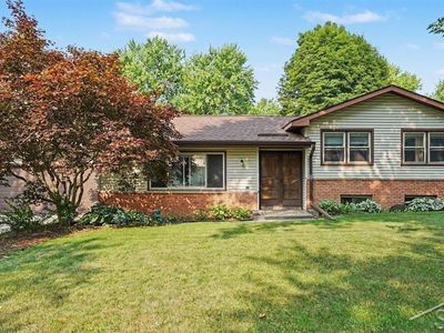 Property at 209 Westview Dr, Alma, MI