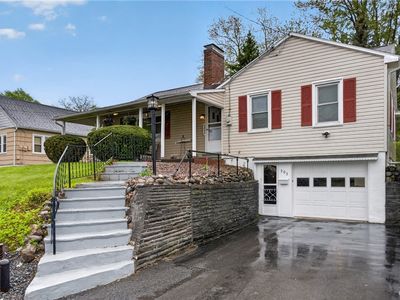 303 Bacon St