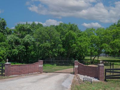 42272 Fm 1458 Rd