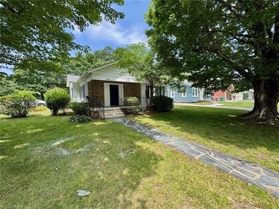 Property at 1101 Forrest St, High Point, NC