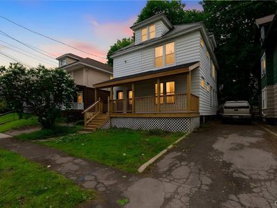 172 S Midler Ave