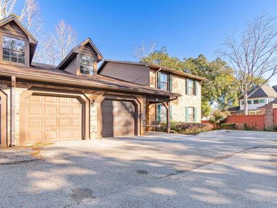 4831 E Olive Rd APT 3B