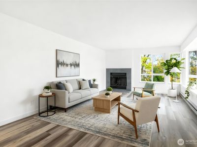 2419 E Madison Street #2461