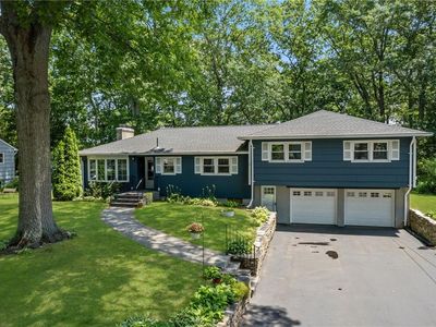 103 Birchwood Dr