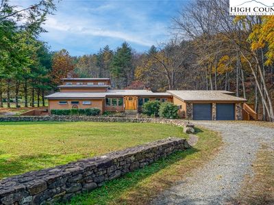 949/951 Watauga River Road