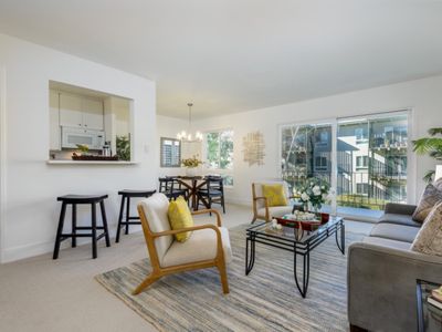 934 Peninsula Ave APT 310