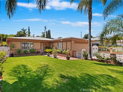 1635 Rainbow Ridge St