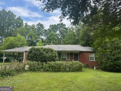 Property at 950 Dale Dr SW, Mableton, GA