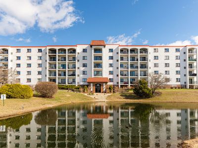 Property at 375 Plum Creek Dr APT 511, Wheeling, IL