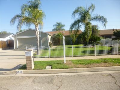 3249 Clifton Ave