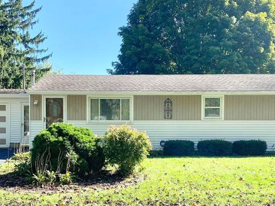 2400 S Stonehaven Dr