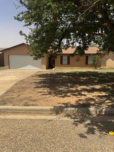Property at 2807 Mesa Dr, Plainview, TX