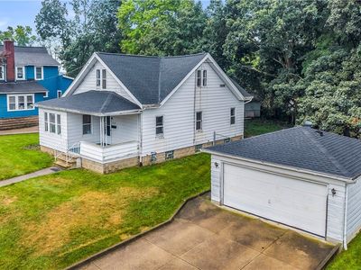 618 Keller St
