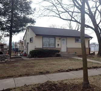 6164 N 89th STREET