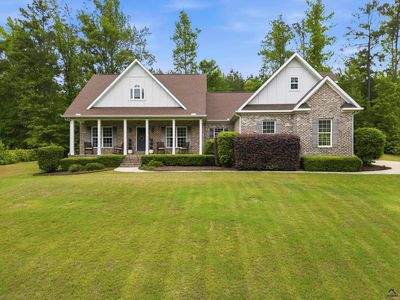 113 Oakwood Dr