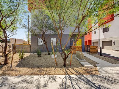 1617 W COLTER Street #20