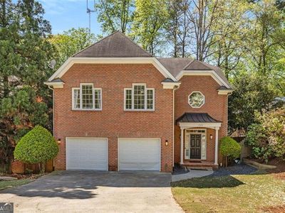 1020 Burton Dr