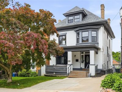 1129 Greenfield Ave