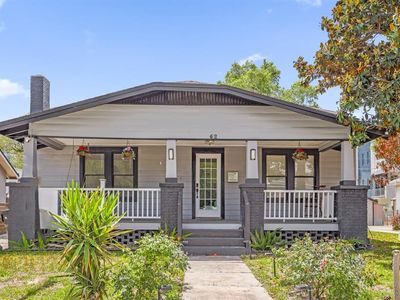 62 W Muriel St