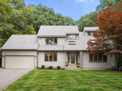 31 Raymond Way