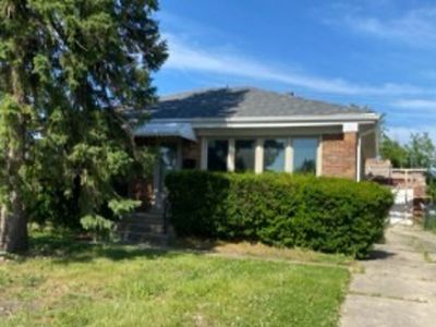 4528 Wesley Ter