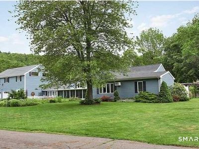 Property at 3 Linda Court, Northford, CT