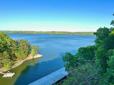 165 Lakeshore Ln #8