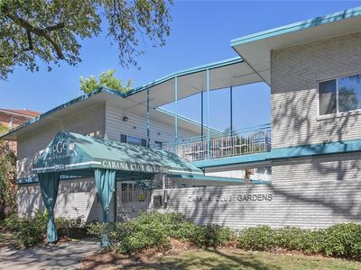 2833 Saint Charles Ave APT 21