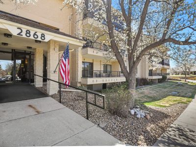 2868 S Heather Gardens Way Bldg B 250 #109