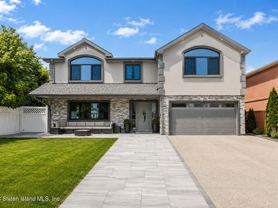 20 Dawson Cir