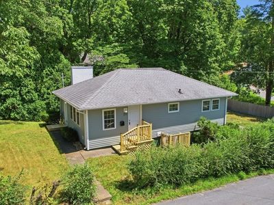 217 W Main St